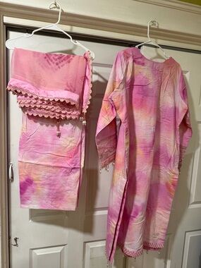 Pink Tie-Dye Ethnic Tunic Set with Lace Trim